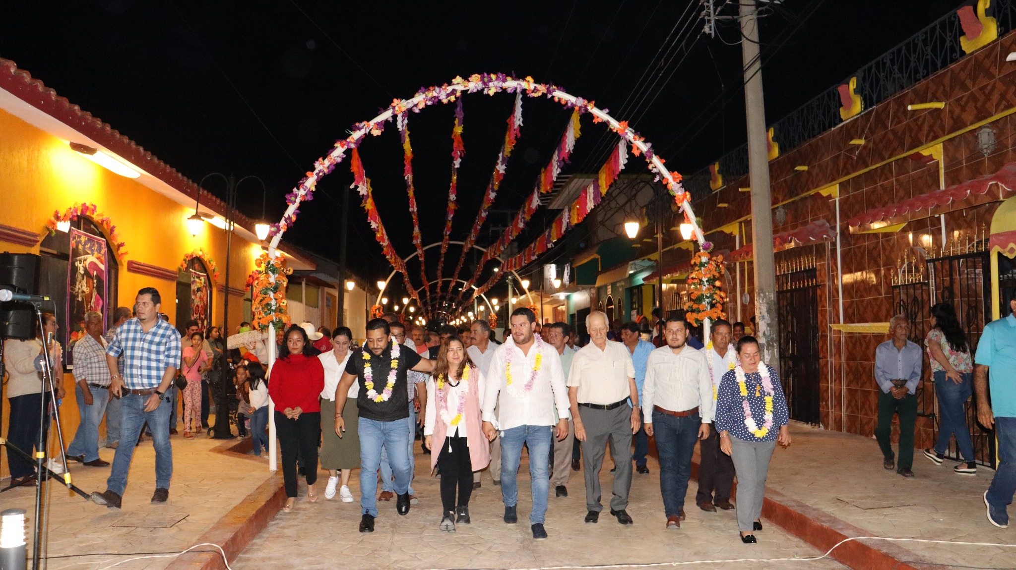 “El tigre” inaugura andador en la Calle Real en Socoltenango